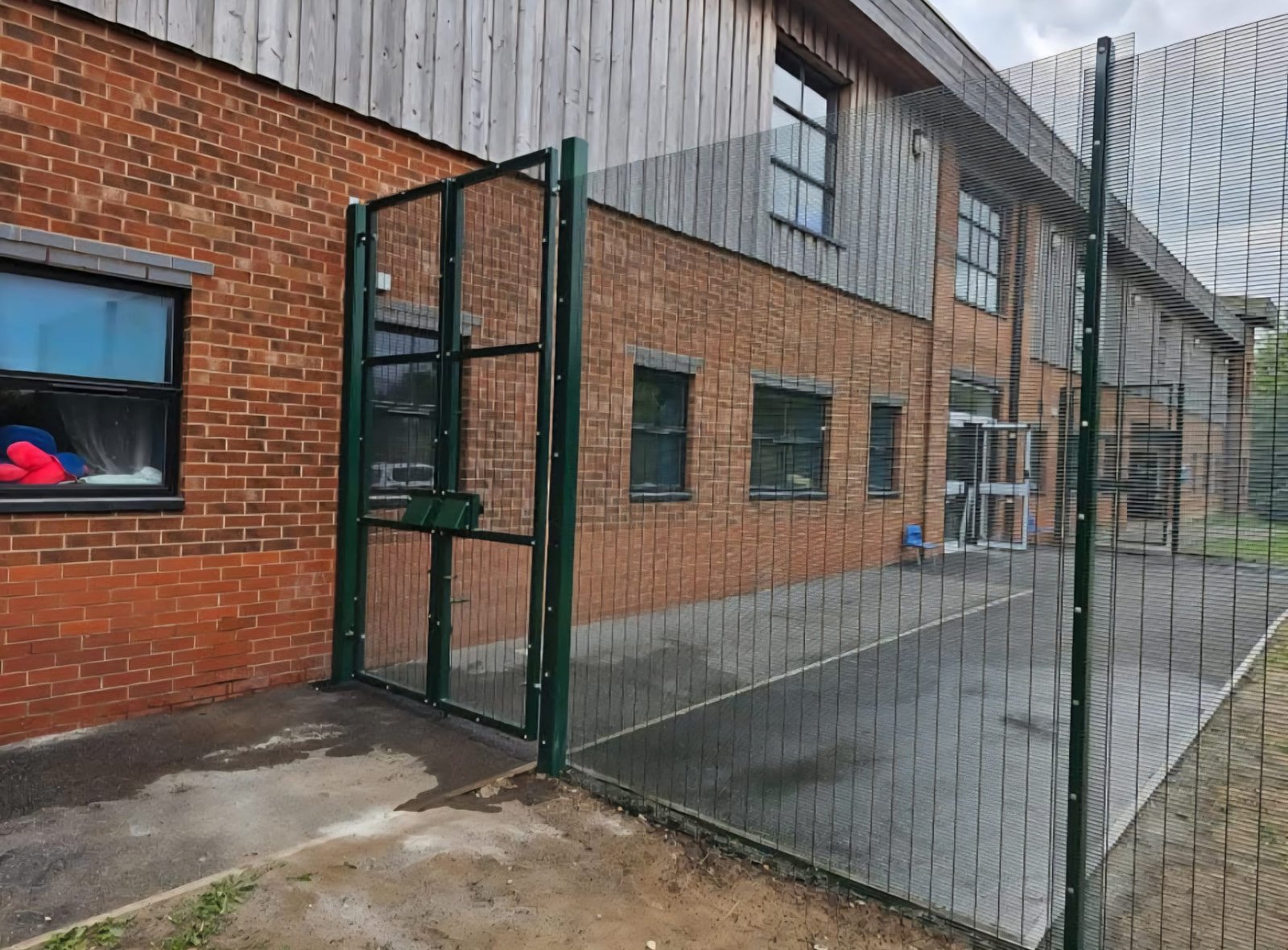 WhatsApp-Image-2025-10-09-at-15.32.52-4