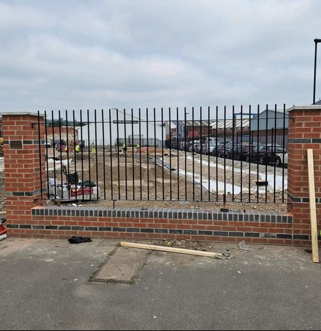 WhatsApp-Image-2025-10-09-at-15.32.56-1-3