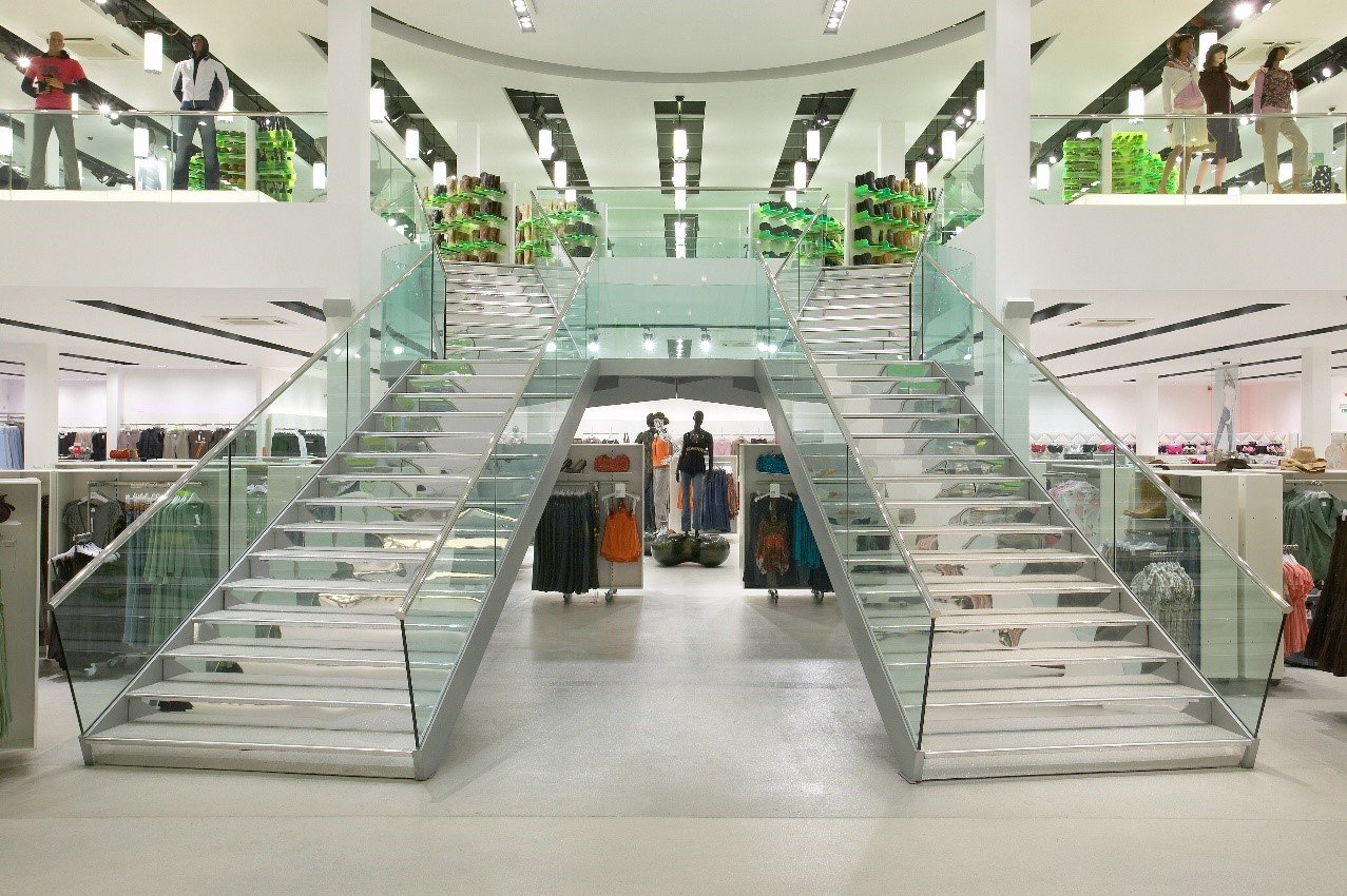 Glass-balustrading
